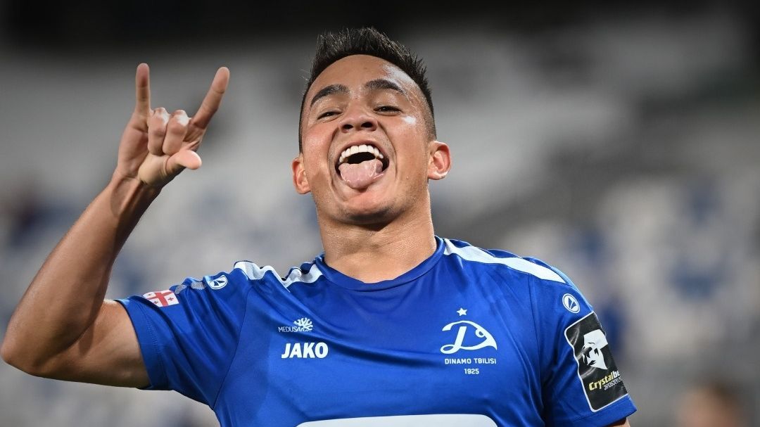 Oscar Santis Bersinar dengan Gol Spektakuler, Menyegel Pimpinan Guatemala Atas Jamaica